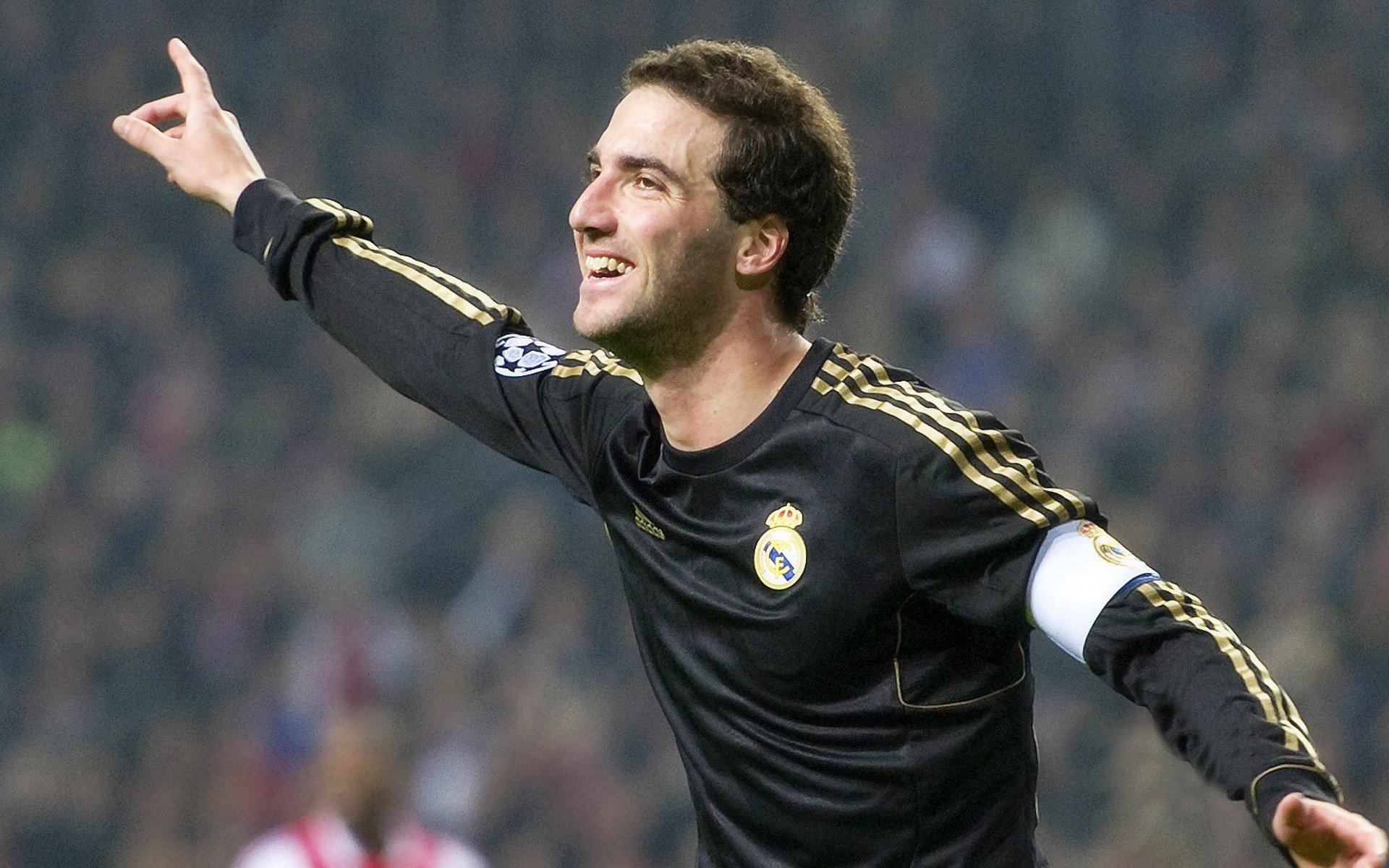 世界排球联赛总决赛波兰男排成功卫冕 主场球迷燃爆全场，波兰男排世锦赛冠军